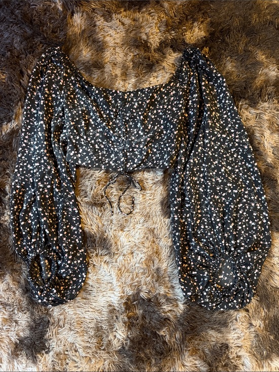 Princess Polly Tops - NWT Princess Polly Maple Long Sleeve top